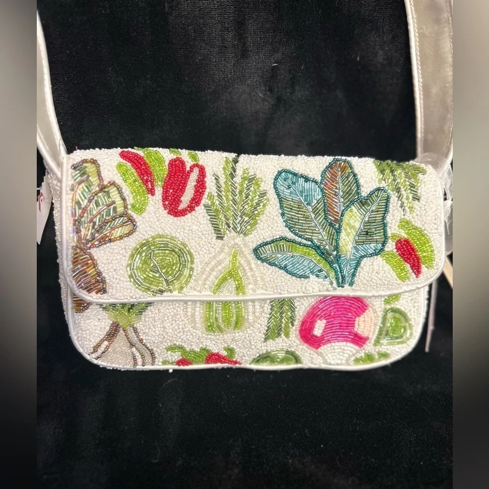 💚❤️Viral tik tok Made in India Tropical beaded shoulder bag-NWT❤️💚